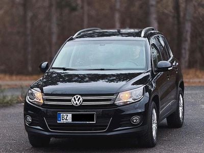 Schwarz Gebraucht 2012 VW Tiguan SUV | 11.999 € (Etwas zu teuer)