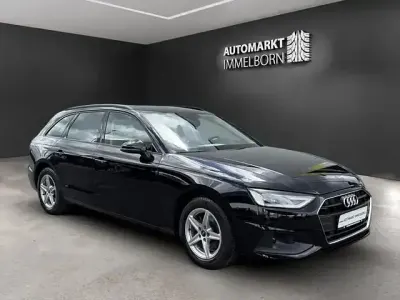 Gebraucht Audi A4 Ambiente 163 PS (119 kW) 2023 Brillantschwarz Kombi