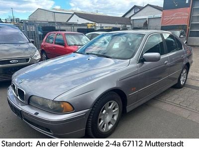 BMW 525