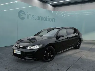 Gebraucht VW Passat R 150 PS (110 kW) 2024 Schwarz Kombi