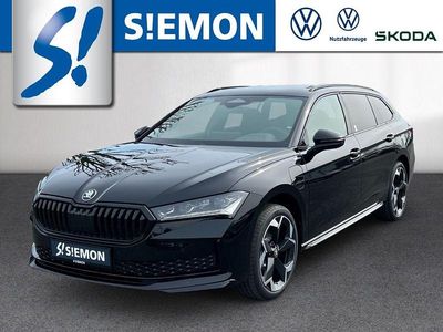 Nuova Skoda Superb SportLine 204 CV (150 kW) 2026 Nero Station wagon