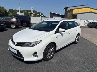 Toyota Auris Hybrid
