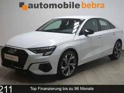 Gebraucht Audi A3 S-Line 150 PS (110 kW) 2022 Gletscherweiã Limousine