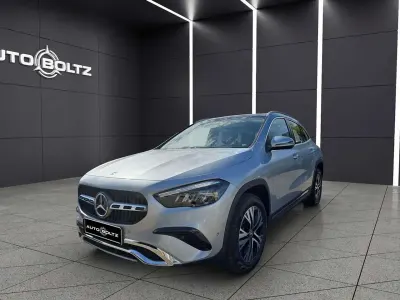 Gebraucht Mercedes GLA200 Progressive 163 PS (119 kW) 2024 Hightechsilber SUV