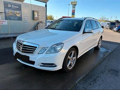 Usata Mercedes E350 258 CV (189 kW) 2010 Bianco Station wagon