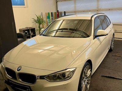 gebraucht BMW 328 i Touring, 4 x M Paket, Leder, Schalter, AHK