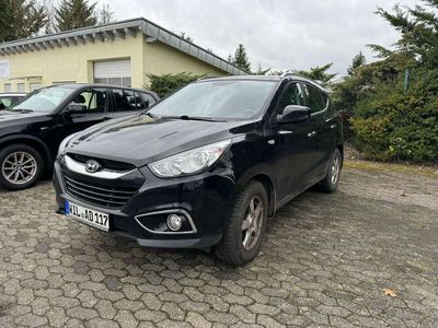 gebraucht Hyundai ix35 2.0 4WD Automatik Premium Navi Panorama RF-Kam SHZ