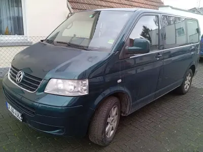 Gebraucht VW Caravelle 105 PS (77 kW) 2005 Grün Van