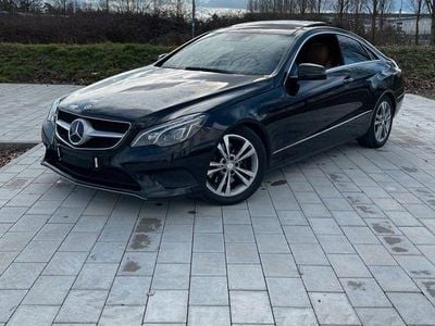 Gebraucht Mercedes E350 306 PS (225 kW) 2013 Schwarz Coupé