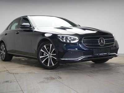 Usata Mercedes E300 Avantgarde 194 CV (142 kW) 2022 Blu Berlina