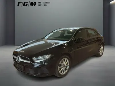 Gebraucht Mercedes A250 160 PS (117 kW) 2020 Schwarz Limousine