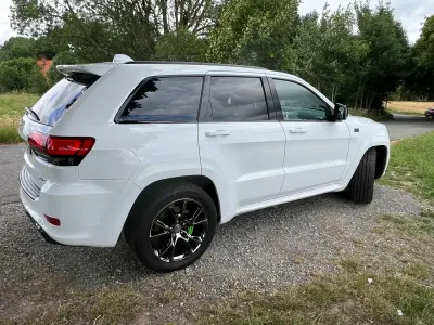 Käytetty Jeep Grand Cherokee SRT 468 HP (344 kW) 2016 Valkoinen Katumaasturi