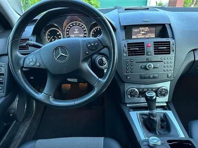Mercedes C180