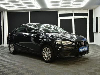 Gebraucht Fiat Tipo Easy 95 PS (69 kW) 2016 Schwarz Limousine
