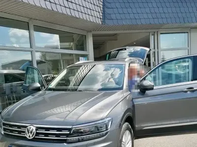 Gebraucht VW Tiguan Highline 179 PS (131 kW) 2016 Grau SUV