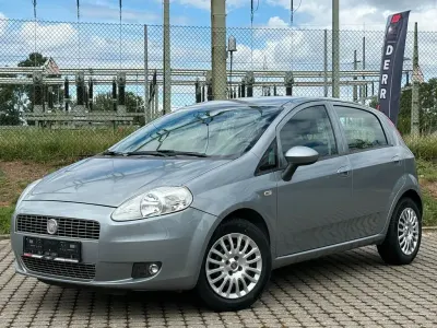 Gebraucht Fiat Grande Punto 69 PS (50 kW) 2011 Grau Kleinwagen