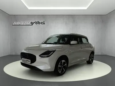 Gebraucht Suzuki Swift Club 83 PS (61 kW) 2025 Pure white pearl met. Kleinwagen