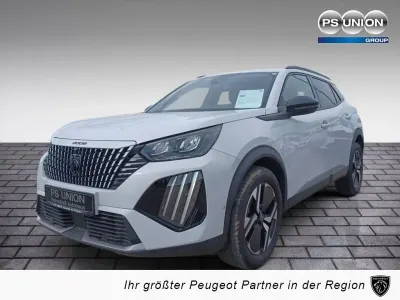 Gebraucht Peugeot 2008 Allure 131 PS (96 kW) 2024 Weiß (okenit weiß metallic) SUV