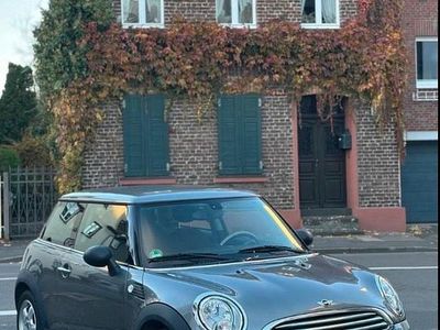 Silber Gebraucht 2010 Mini Cooper Kleinwagen | 3.500 €