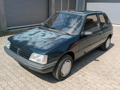 Gebraucht Peugeot 205 88 PS (64 kW) 1993 Grün Kleinwagen