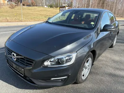 Gebraucht Volvo S60 Business Edition 150 PS (110 kW) 2017 Grau Limousine