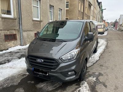 Grau Gebraucht 2020 Ford Transit Tourneo Van / Kleinbus | 22.000 € (Guter Preis)