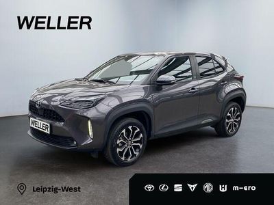 Gebraucht Toyota Yaris Cross Team 116 PS (85 kW) 2022 Grau SUV