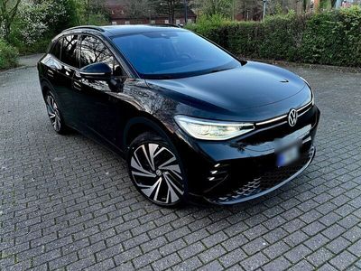 gebraucht VW ID4 77 kWh 4MOTION GTX Navi Pano AHK Wärmepumpe