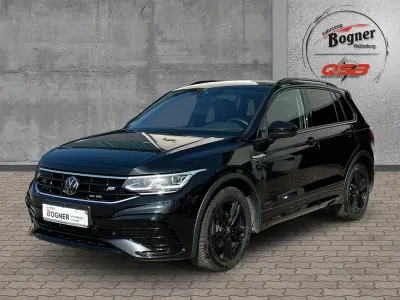 Gebraucht VW Tiguan R-line 179 PS (131 kW) 2024 Deep black perleffekt SUV