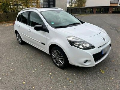 Weiß Gebraucht 2010 Renault Clio GrandTour Kombi | 3.500 €