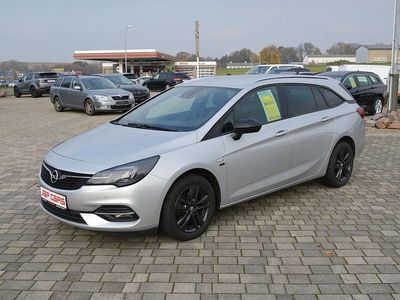 Schwarz Gebraucht 2021 Opel Astra Edition+ Kombi | 11.490 € (Fairer Preis)