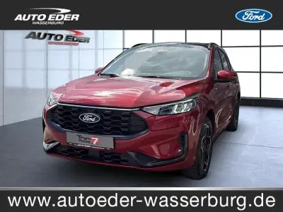 Gebraucht Ford Kuga ST-Line 242 PS (177 kW) 2024 Rot SUV