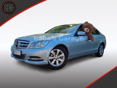 Usata Mercedes C180 156 CV (114 kW) 2013 Argento Berlina