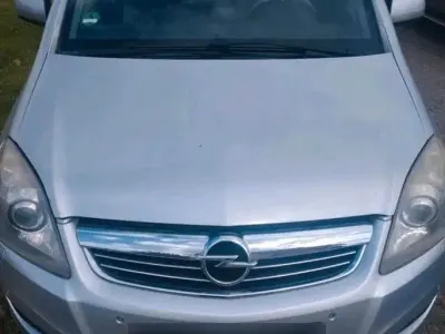 Gebraucht Opel Zafira 120 PS (88 kW) 2010 Grau Van / Kleinbus