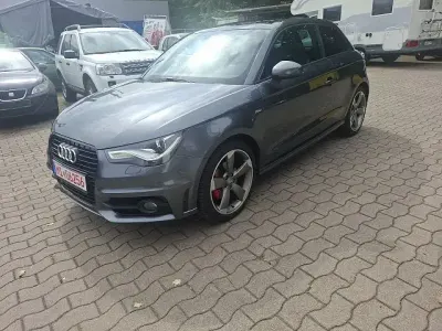 Gebraucht Audi A1 Ambition 185 PS (136 kW) 2011 Grau Kleinwagen