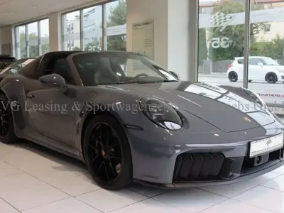 Usata Porsche 911 Targa 4 541 CV (397 kW) 2024 Grigio Cabrio