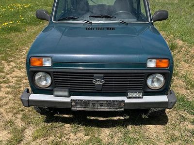 Gebraucht Lada niva 80 PS (58 kW) 2011 SUV