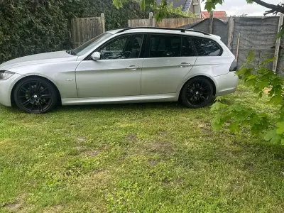 Gebraucht BMW 330 M Sport 231 PS (169 kW) 2005 Silber Kombi