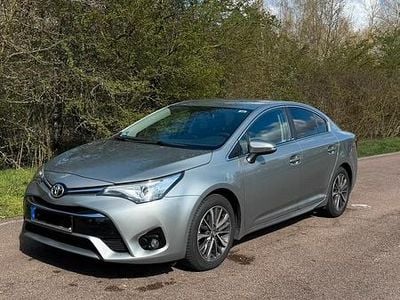 Gebraucht Toyota Avensis Edition-S 147 PS (108 kW) 2016 Silber Limousine