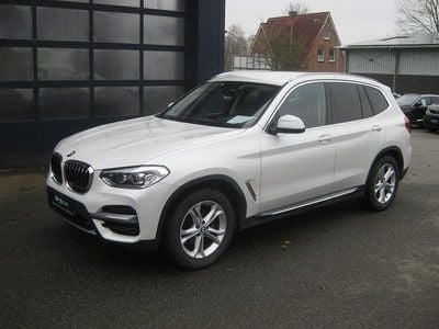 Mineralweiss metallic Gebraucht 2021 BMW X3 Luxury Line SUV | 30.990 € (Guter Preis)