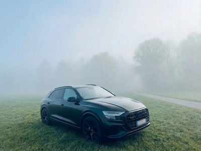 Second-hand Audi SQ8 Ambiente 435 CP (319 kW) 2020 Negru SUV