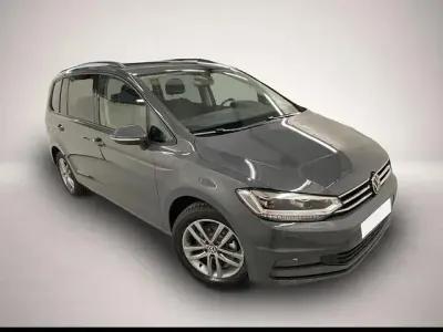 Gebraucht VW Touran Comfortline 150 PS (110 kW) 2026 Manufacturer Van / Kleinbus