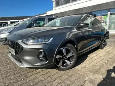 Gebraucht Ford Focus Active 155 PS (114 kW) 2024 Grau Limousine
