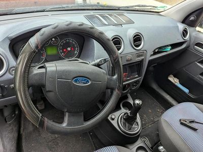 Gebraucht Ford Fusion 75 PS (55 kW) 2006 Schwarz Kleinwagen