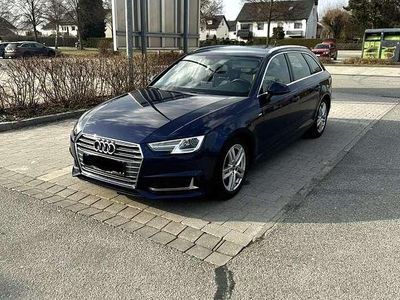 Second-hand Audi A4 S-Line 190 CP (139 kW) 2019 Albastru Break