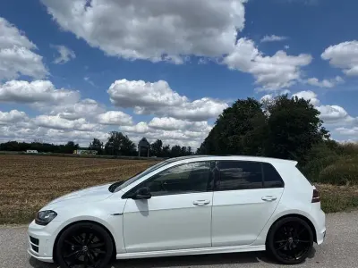Gebraucht VW Golf VII R 300 PS (220 kW) 2016 Weiß Limousine