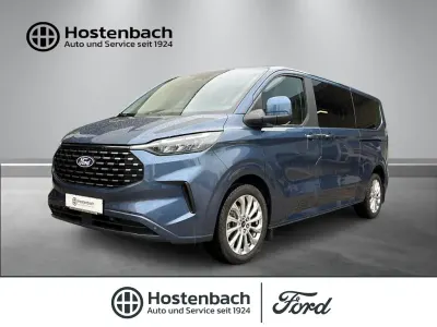 Gebraucht Ford Tourneo Custom Titanium 170 PS (125 kW) 2024 Blau Van