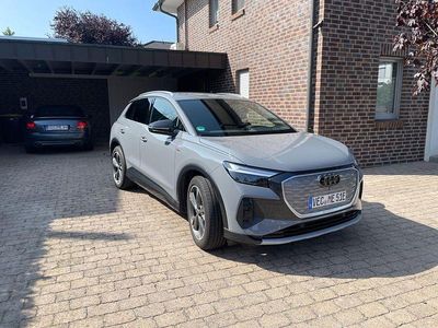 Gebraucht Audi Q4 e-tron Advanced 125 kW (170 PS) 2022 Grau SUV