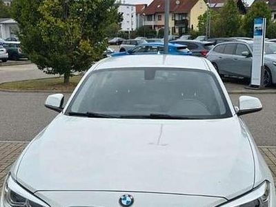 Weiß Gebraucht 2017 BMW 118 Kleinwagen | 16.950 € (Fairer Preis)