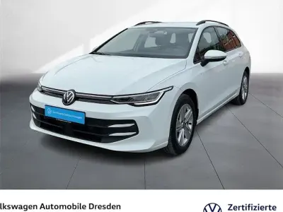 Gebraucht VW Golf VIII Life 116 PS (85 kW) 2025 Pure white Kombi